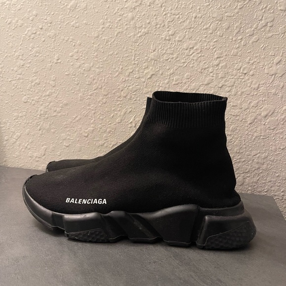Balenciaga Speed Runner Sneakers - like new condition